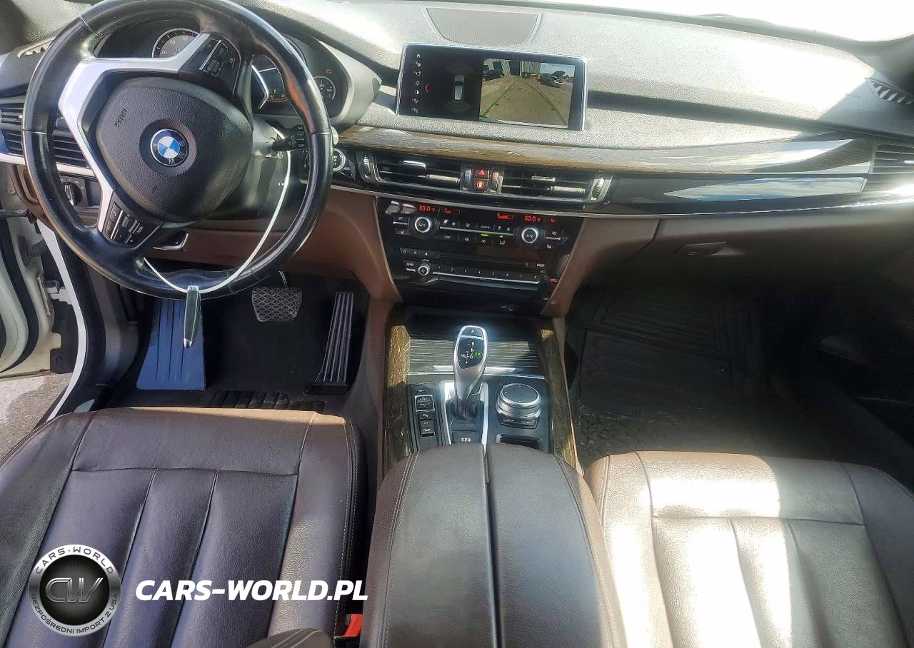 2018 BMW X5 xDrive35I VIN:5UXKR0C57J0Y06309 - 8