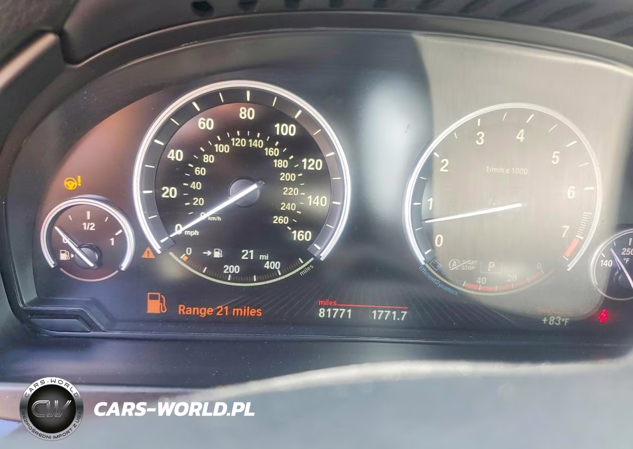 2018 BMW X5 xDrive35I VIN:5UXKR0C57J0Y06309 - 9