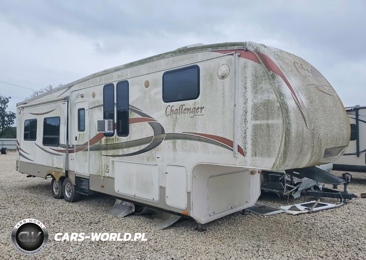 2010 Keystone Challenger Camper