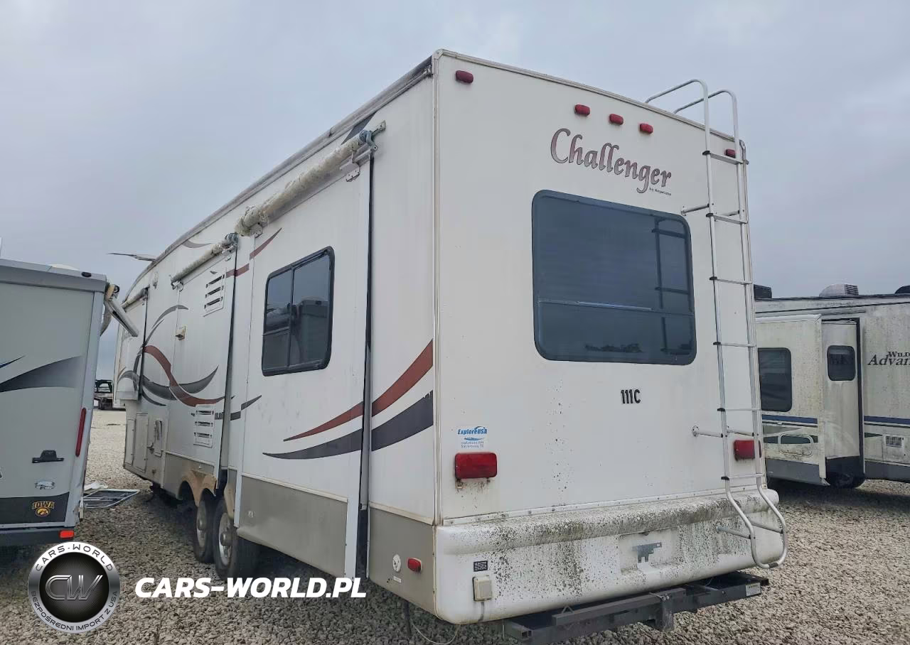 2010 Keystone Challenger Camper VIN:4YDF34S27AE750102 - 3