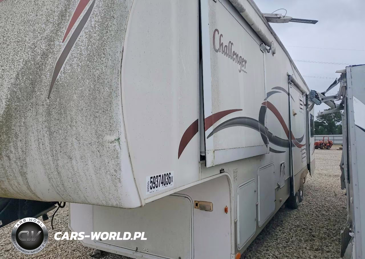 2010 Keystone Challenger Camper VIN:4YDF34S27AE750102 - 9