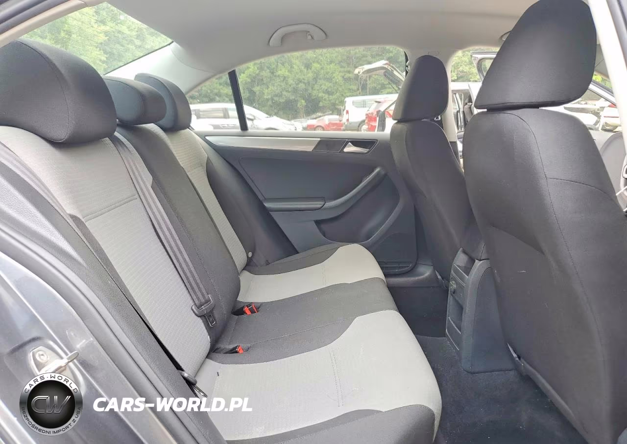 2017 Volkswagen Jetta S VIN:3VW2B7AJ1HM392852 - 10