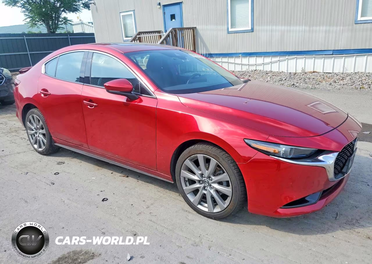 2021 Mazda 3 Premium VIN:3MZBPBDL3MM250417 - 4