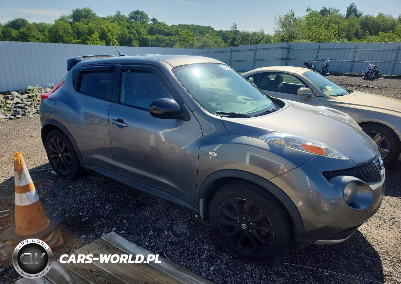 2013 Nissan Juke S VIN:JN8AF5MV0DT207664 - 4