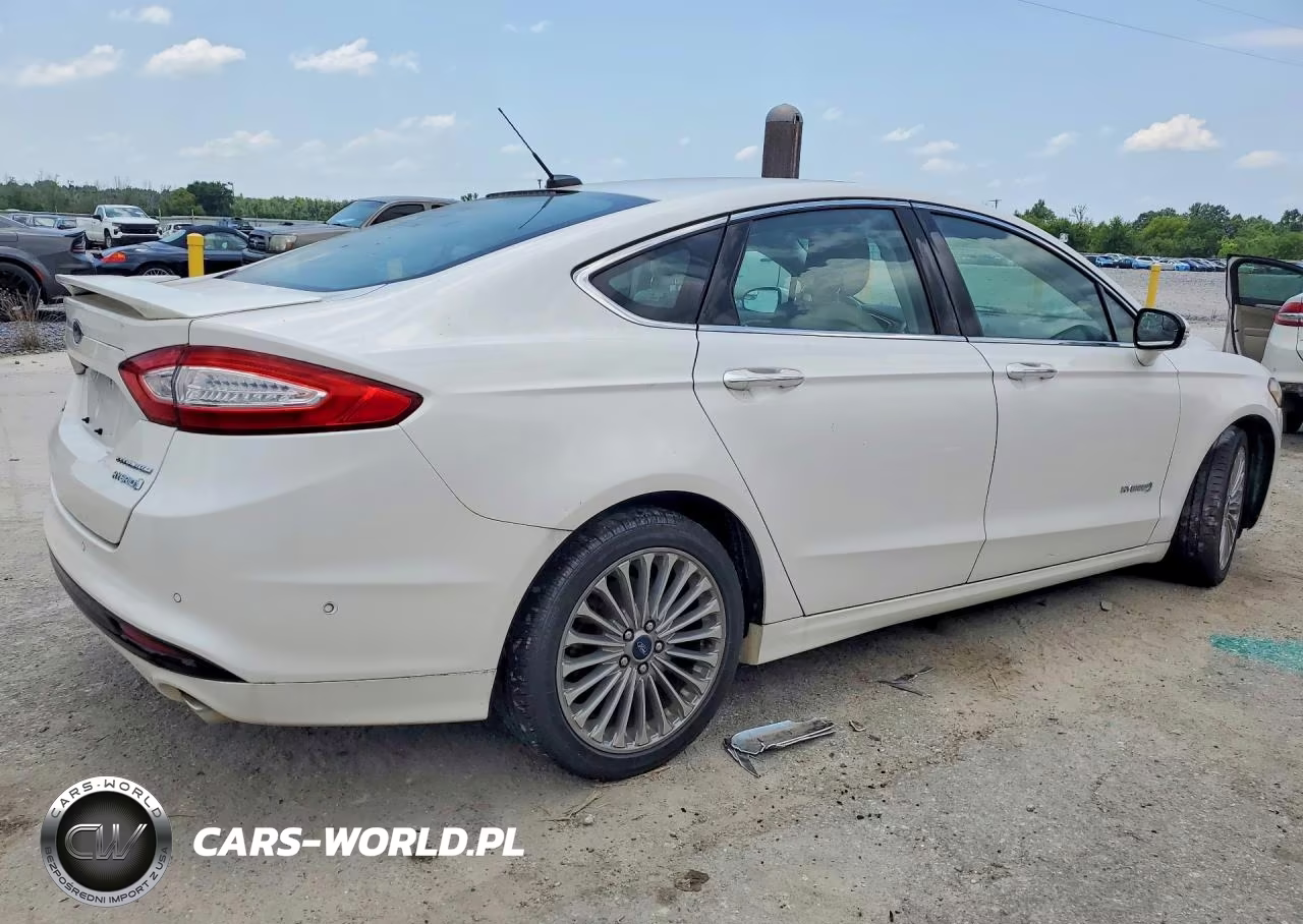 2014 Ford Fusion Titanium Hev VIN:3FA6P0RU9ER311354 - 3