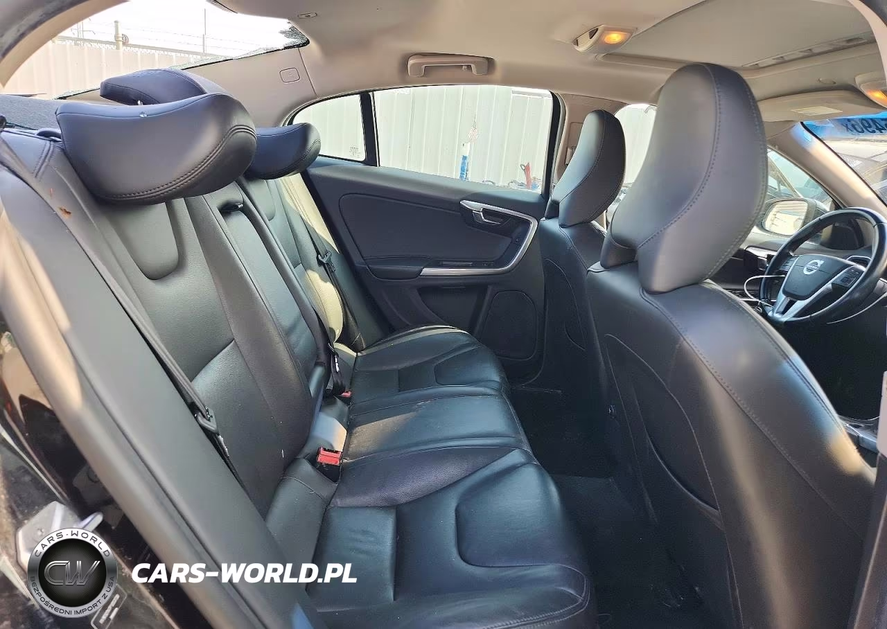 2015 Volvo S60 Premier VIN:YV1612TK7F1353736 - 10