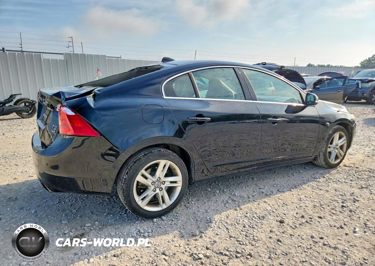 2015 Volvo S60 Premier VIN:YV1612TK7F1353736 - 3