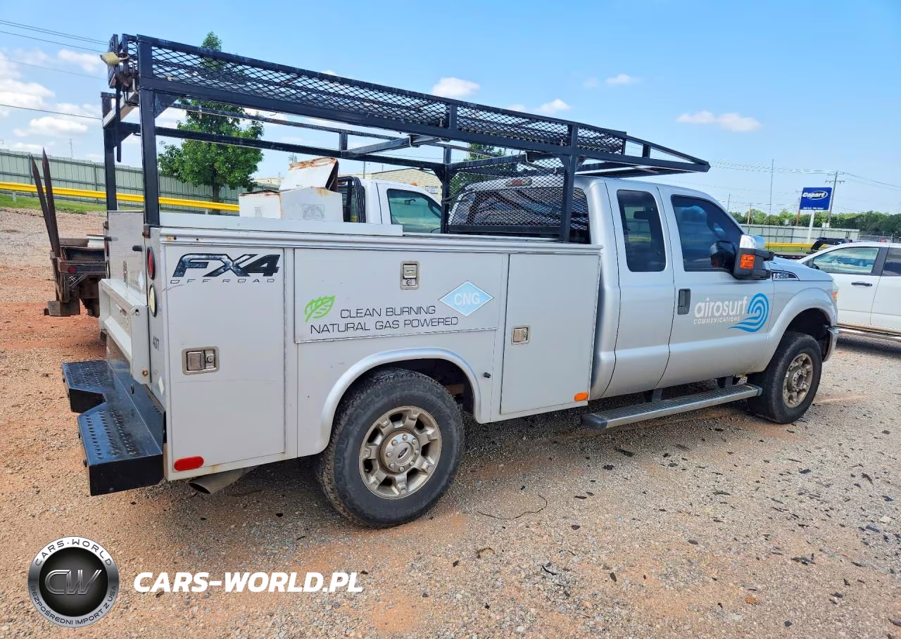 2012 Ford F250 Super Duty VIN:1FT7X2B60CEA89082 - 3