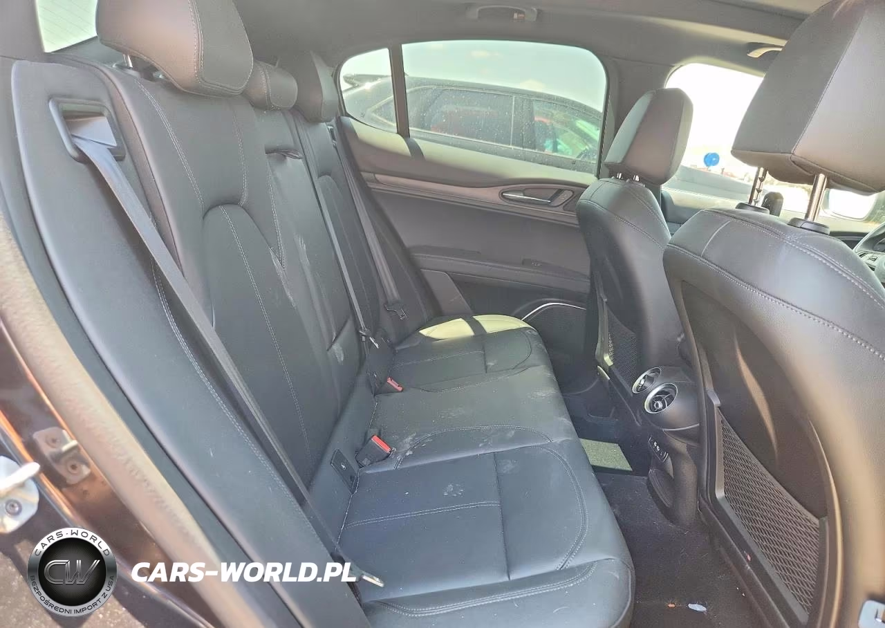 2023 Alfa Romeo Stelvio Ti VIN:ZASPAKBNXP7D54214 - 10
