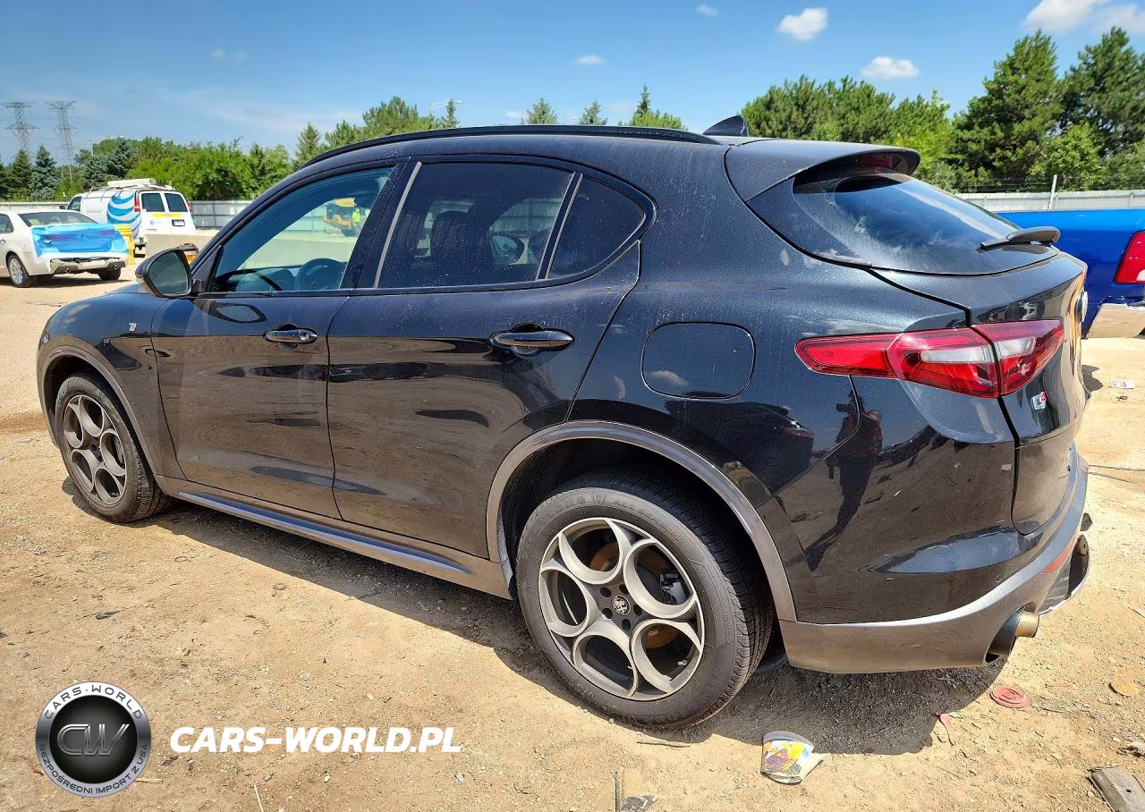 2023 Alfa Romeo Stelvio Ti VIN:ZASPAKBNXP7D54214 - 2