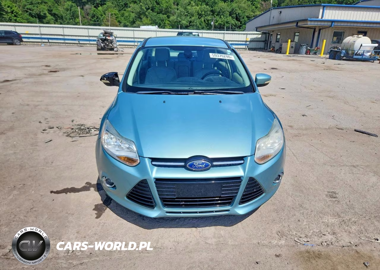 2012 Ford Focus Sel VIN:1FAHP3H29CL101682 - 5