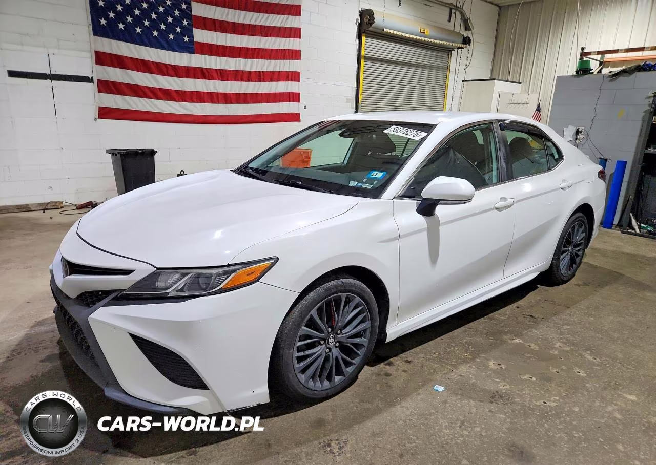 2019 Toyota Camry Se – zdjęcie 1 z 12