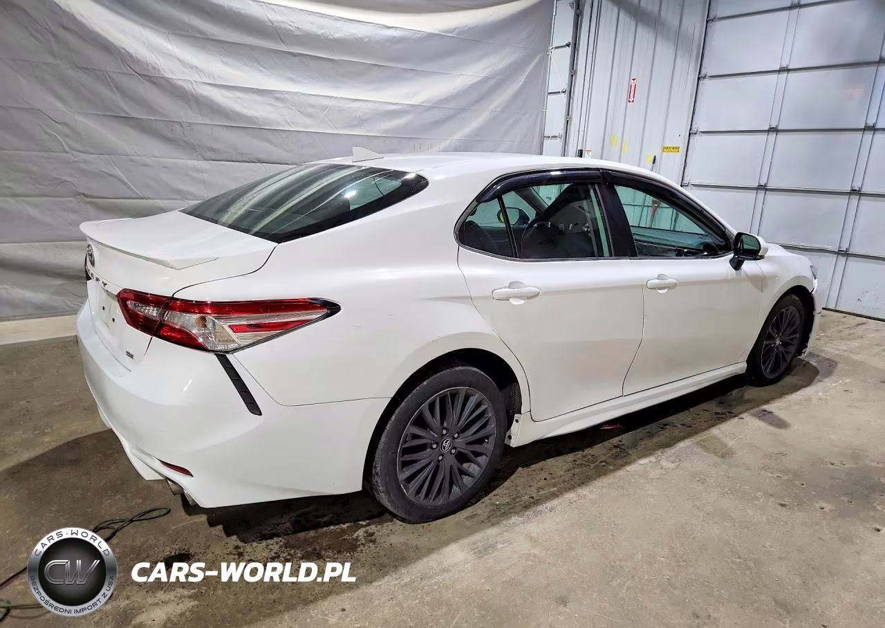 2019 Toyota Camry Se VIN:4T1B11HK2KU770418 - 3