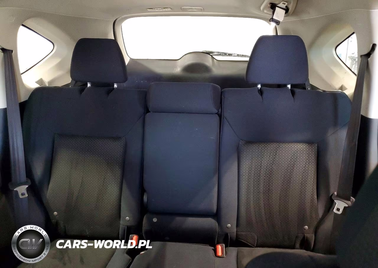 2015 Honda Cr-V Lx VIN:2HKRM4H36FH605704 - 10