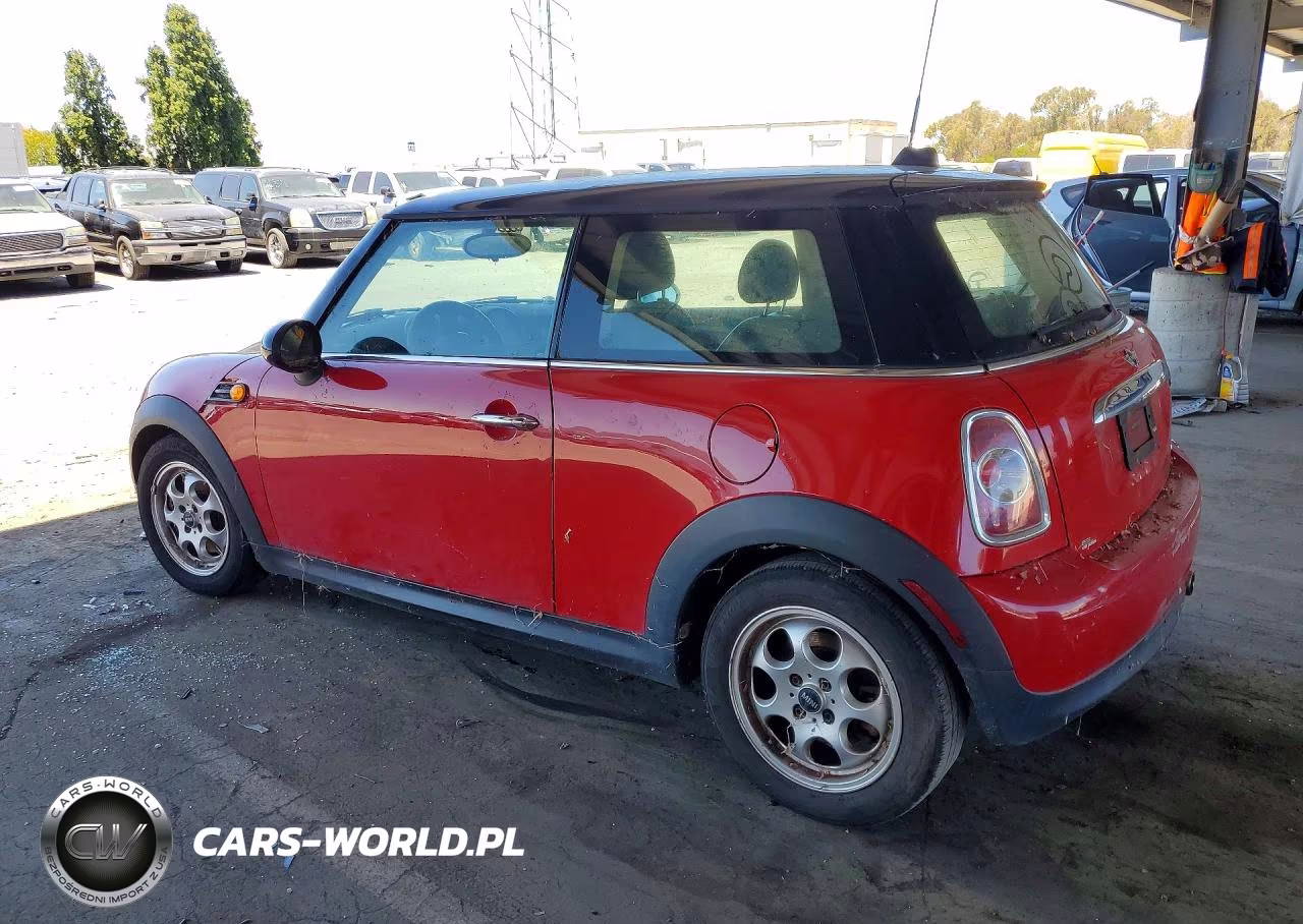 2013 Mini Cooper VIN:WMWSU3C57DT680714 - 2