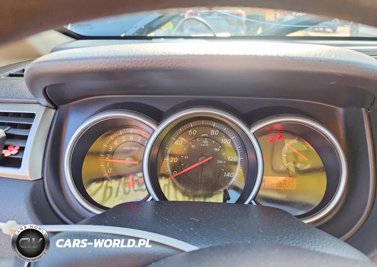 2010 Nissan Versa 1.8 S VIN:3N1BC1CP2AL417562 - 9