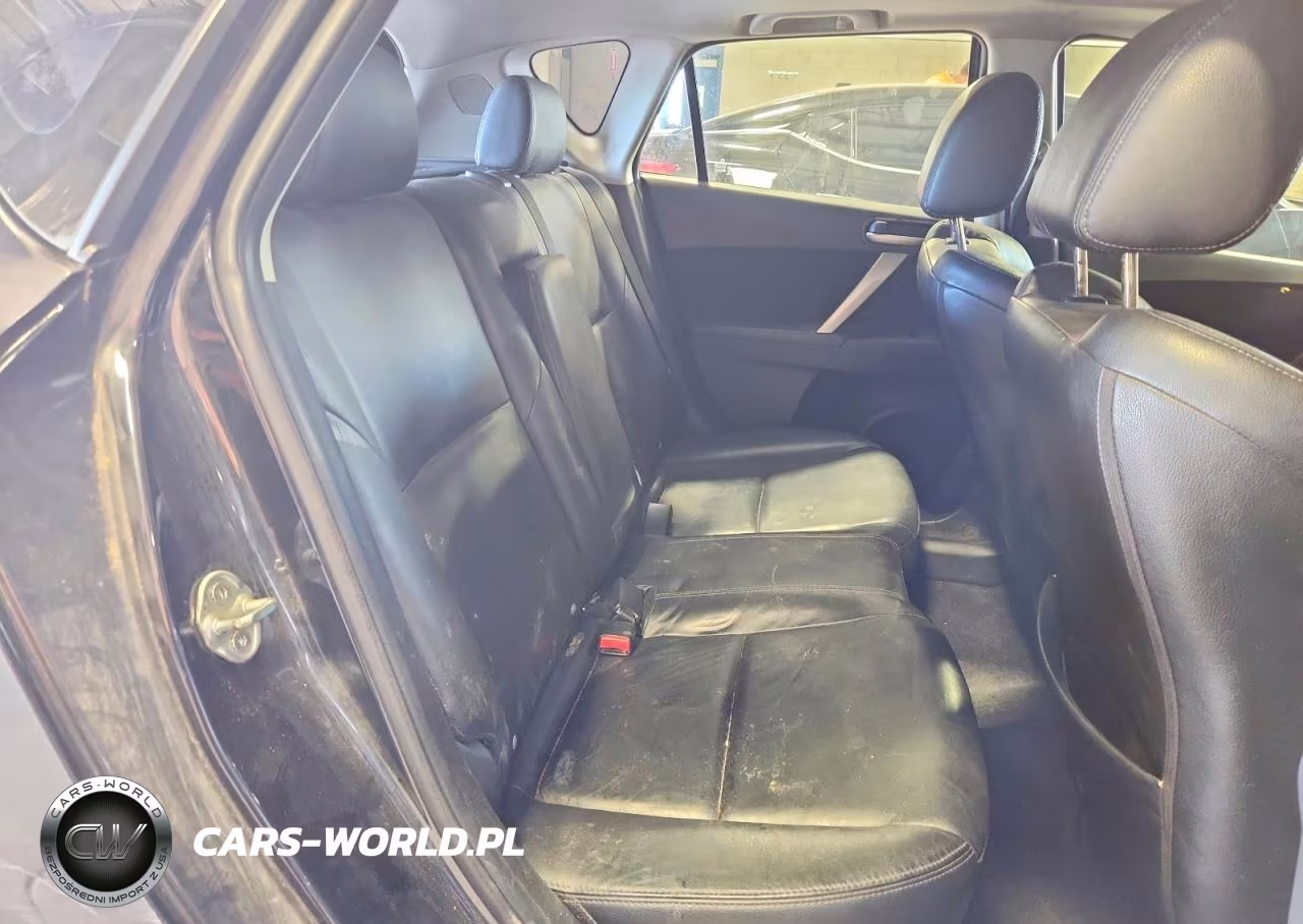 2011 Mazda 3 S VIN:JM1BL1M68B1453719 - 10