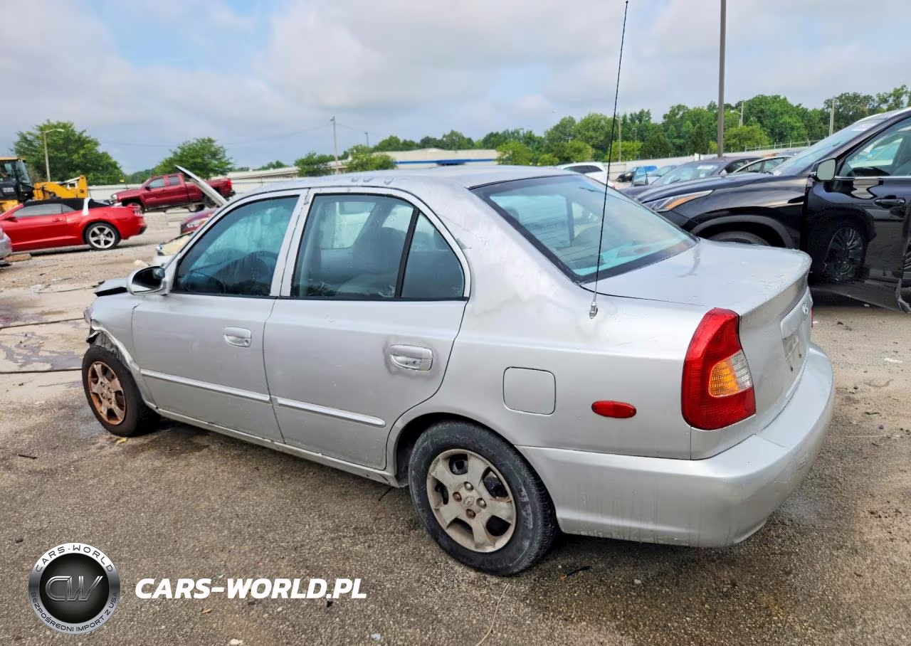 2001 Hyundai Accent Gl VIN:KMHCG45C31U195343 - 2