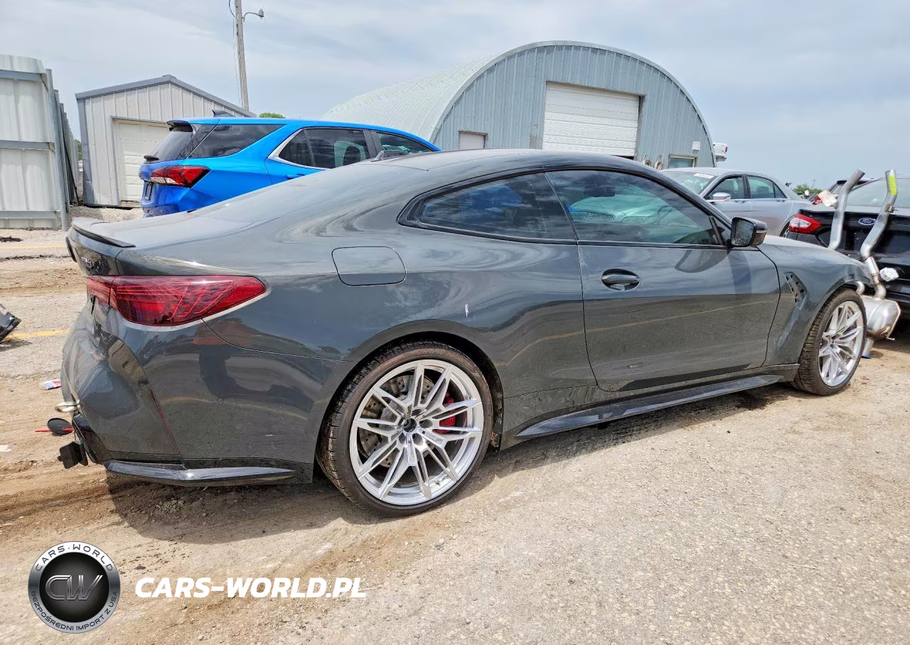 2026 BMW M4 Competition VIN:WBS33HK00TCV84928 - 3