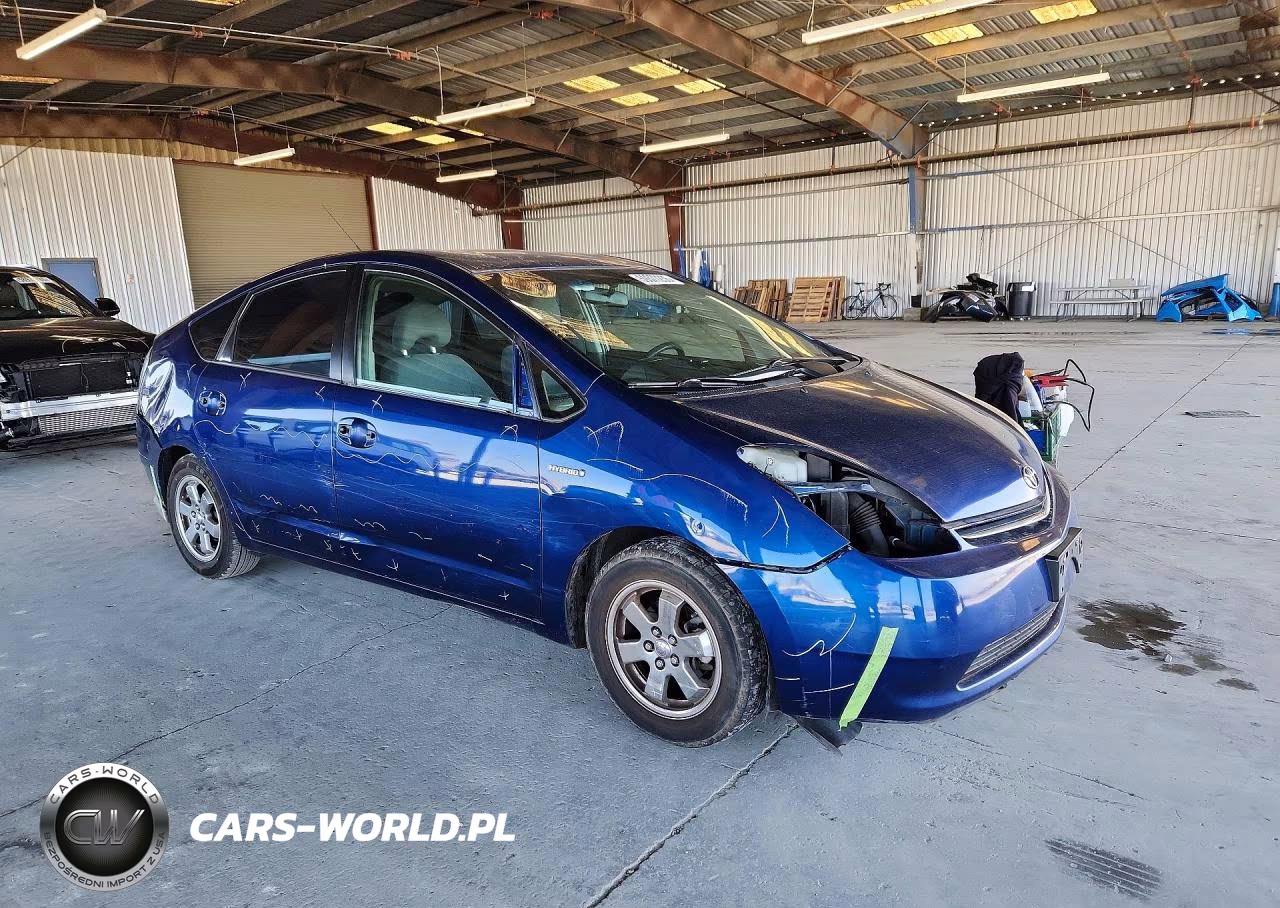 2008 Toyota Prius Base VIN:JTDKB20U487805102 - 4