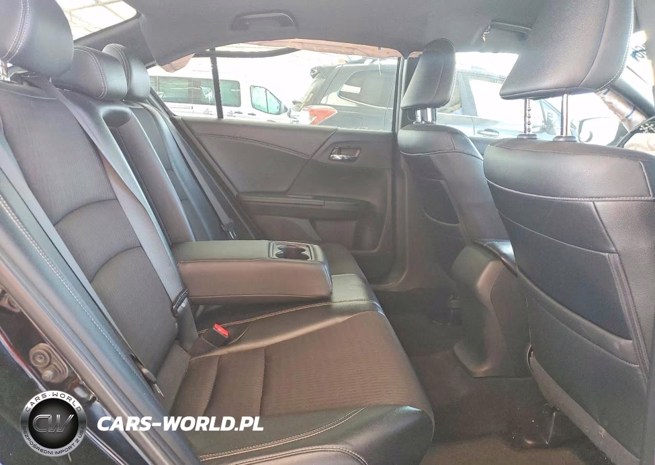 2016 Honda Accord Sport VIN:1HGCR2F57GA243621 - 10