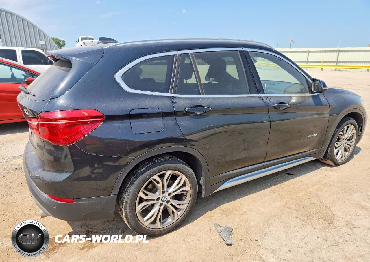2016 BMW X1 VIN:WBXHT3Z35G4A49177 - 3