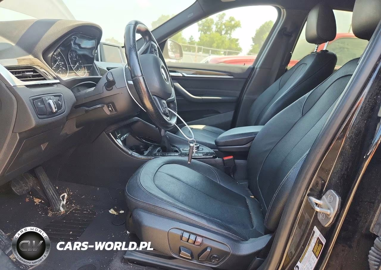 2016 BMW X1 VIN:WBXHT3Z35G4A49177 - 7
