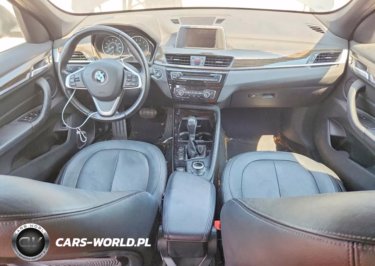 2016 BMW X1 VIN:WBXHT3Z35G4A49177 - 8