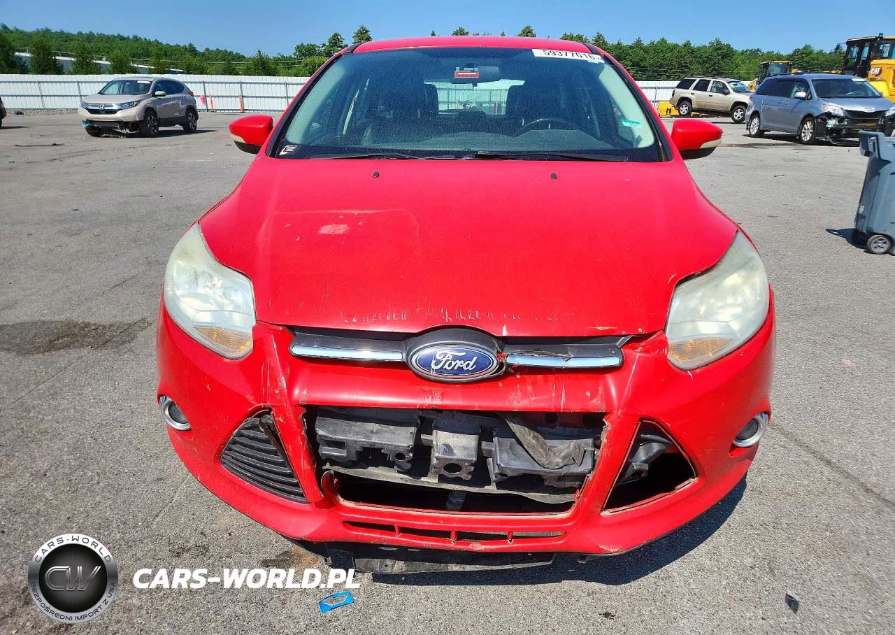 2014 Ford Focus Se VIN:1FADP3K22EL337844 - 5