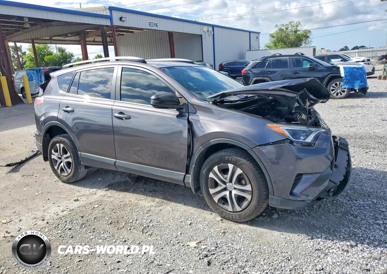 2017 Toyota Rav4 Le VIN:JTMZFREV8HJ720683 - 4