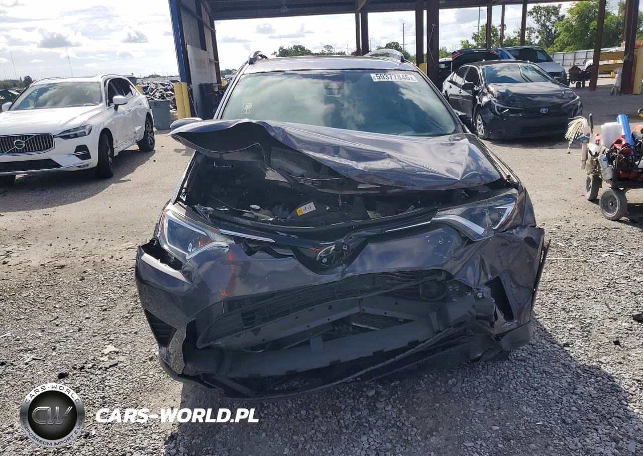2017 Toyota Rav4 Le VIN:JTMZFREV8HJ720683 - 5