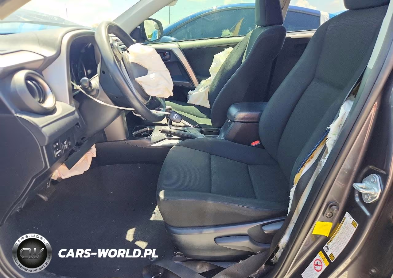 2017 Toyota Rav4 Le VIN:JTMZFREV8HJ720683 - 7