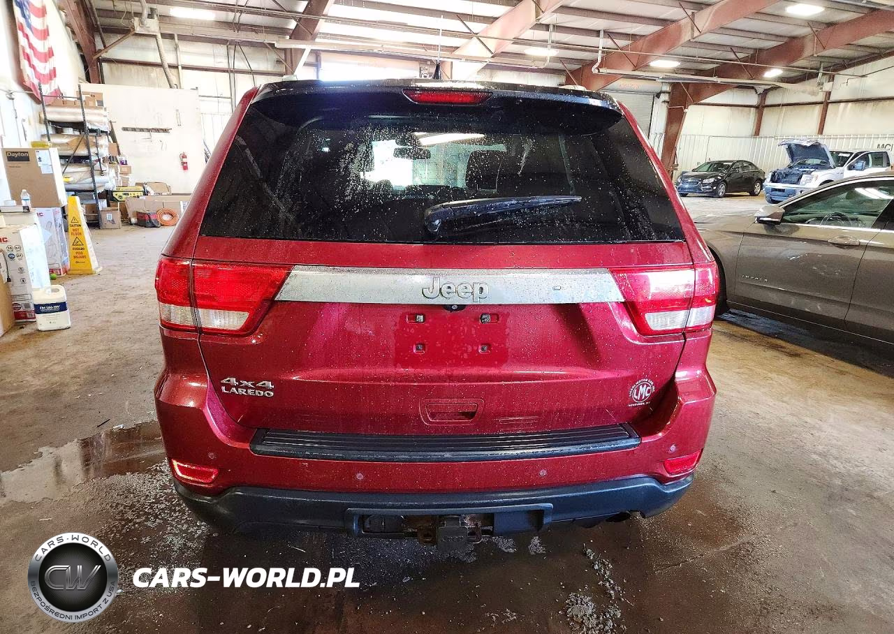 2012 Jeep Grand Cherokee Laredo VIN:1C4RJFAGXCC145245 - 6
