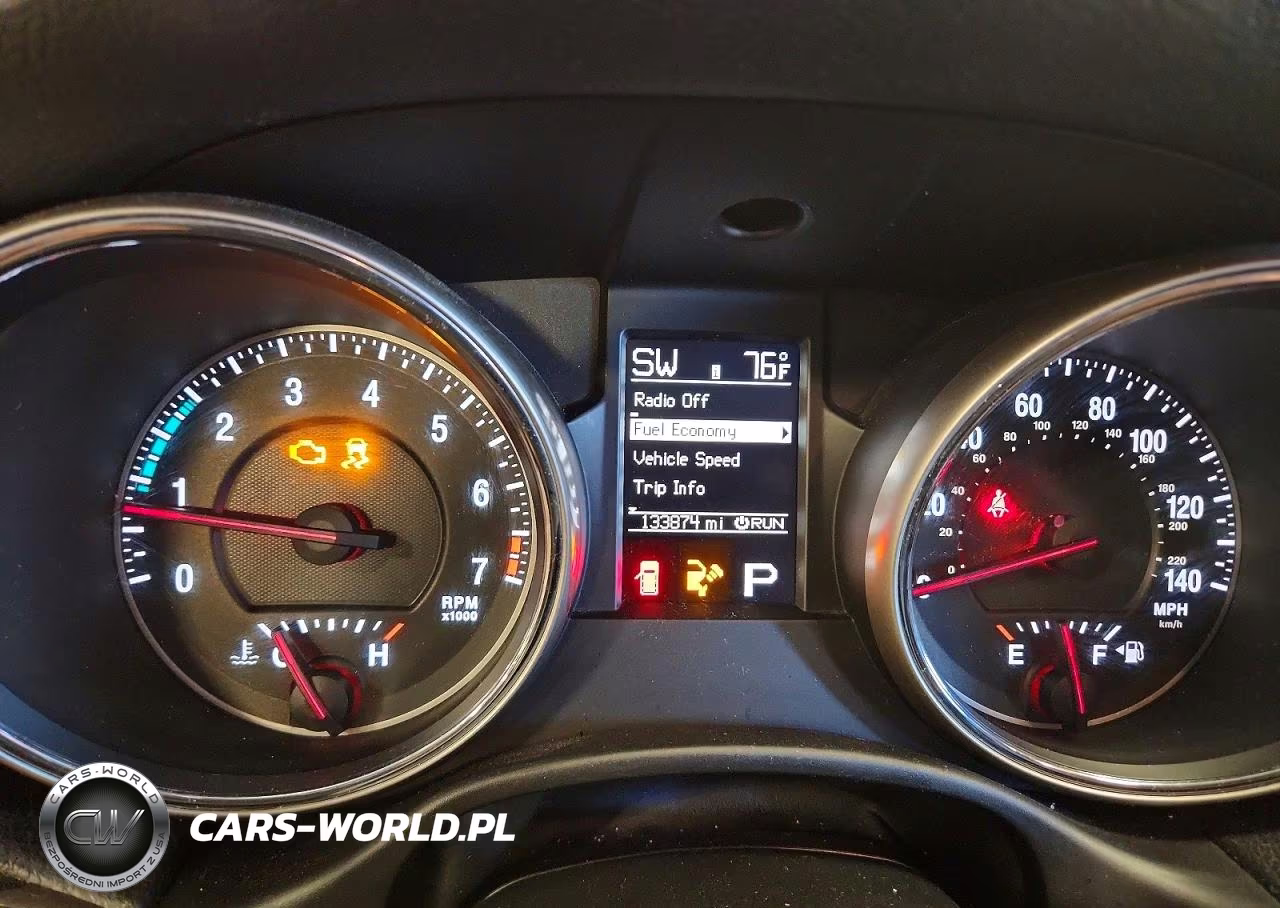 2012 Jeep Grand Cherokee Laredo VIN:1C4RJFAGXCC145245 - 9