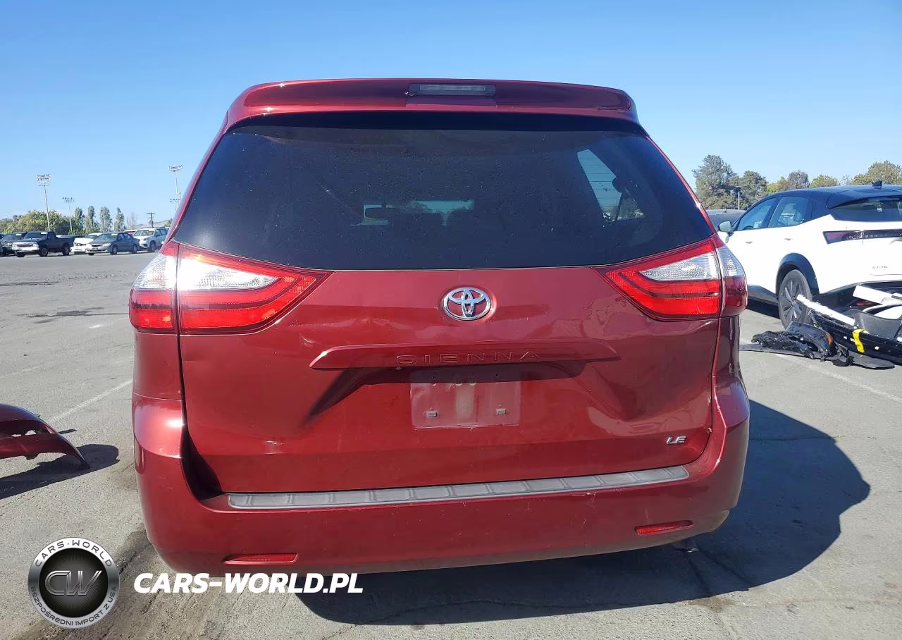 2015 Toyota Sienna Le VIN:5TDKK3DCXFS601057 - 6