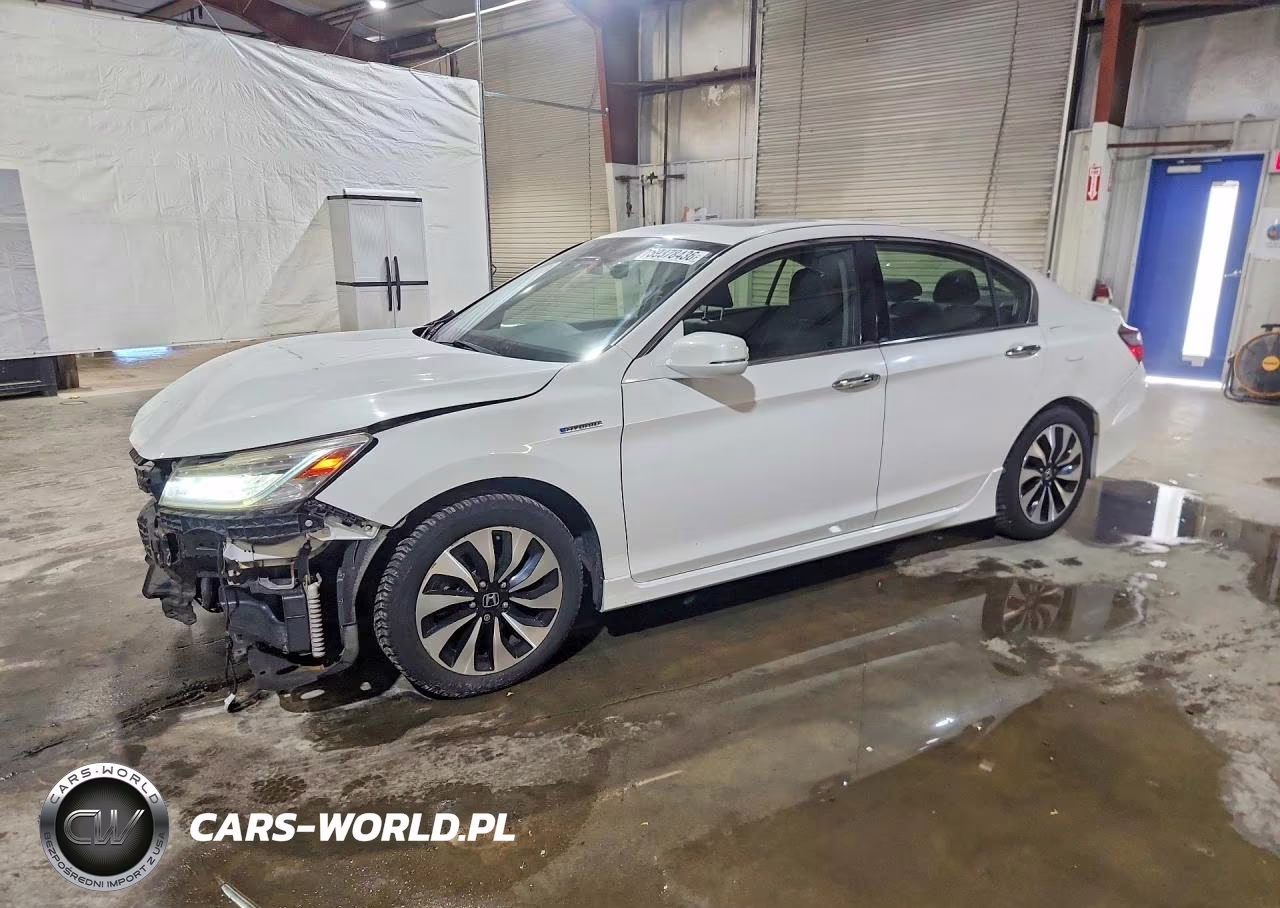 2017 Honda Accord Touring Hybrid – zdjęcie 1 z 13