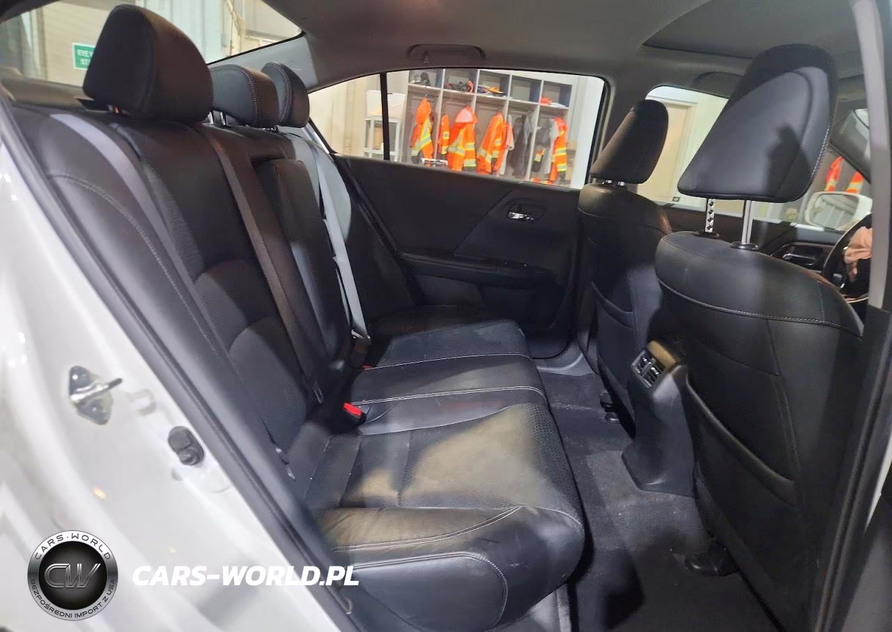 2017 Honda Accord Touring Hybrid VIN:JHMCR6F71HC012838 - 10