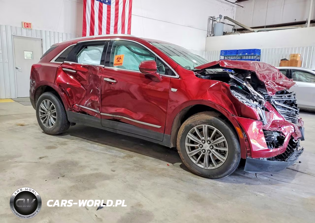 2018 Cadillac Xt5 Luxury VIN:1GYKNCRS6JZ179538 - 4