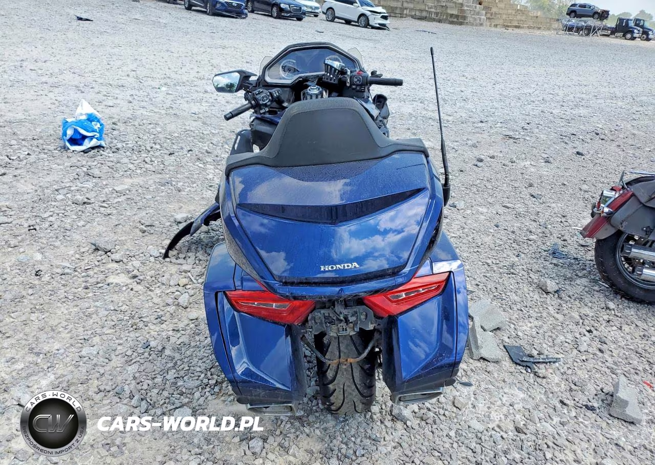 2018 Honda Gl1800 D VIN:JH2SC7959JK002561 - 4
