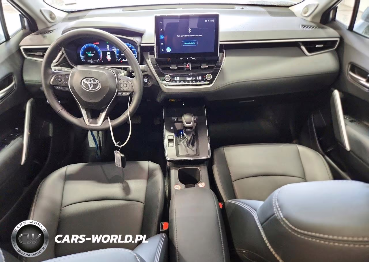 2026 Toyota Corolla Cross Xle VIN:7MUDAAAG5TV181197 - 8