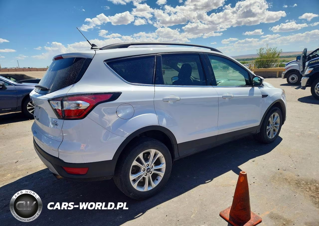 2018 Ford Escape Se VIN:1FMCU9GD4JUD29336 - 3