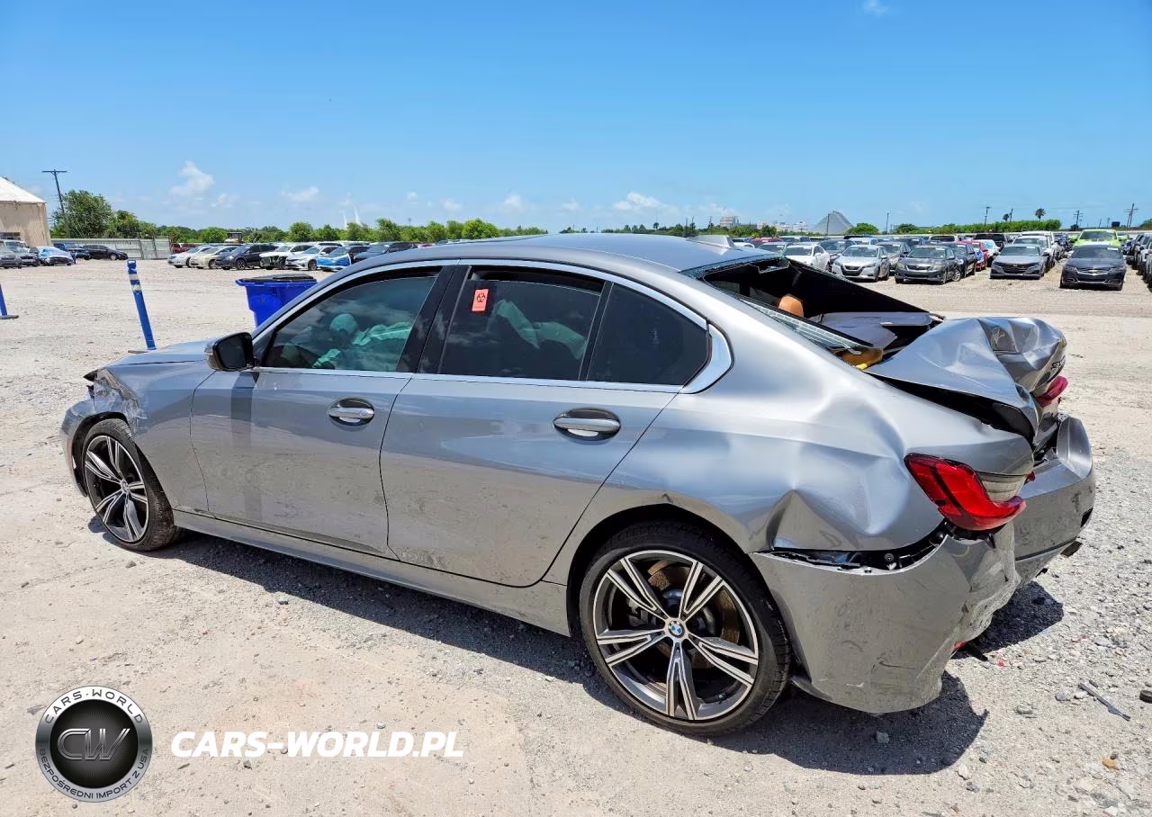 2024 BMW 330I VIN:3MW69FF01R8E82228 - 2