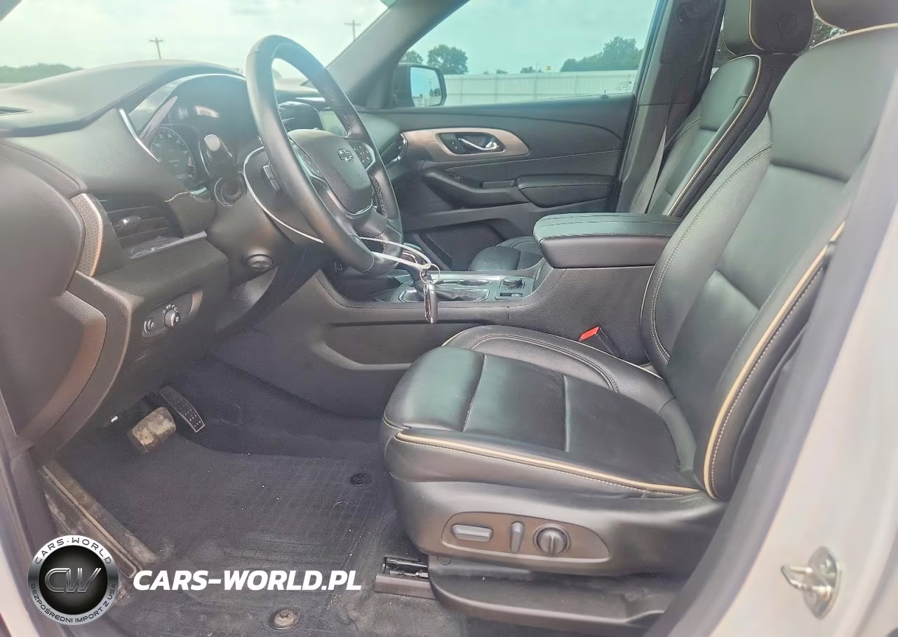 2023 Chevrolet Traverse Premier VIN:1GNEVKKW2PJ188861 - 7