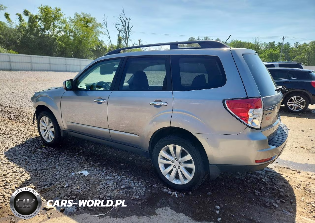 2011 Subaru Forester 2.5X Premium VIN:JF2SHADC1BH762934 - 2