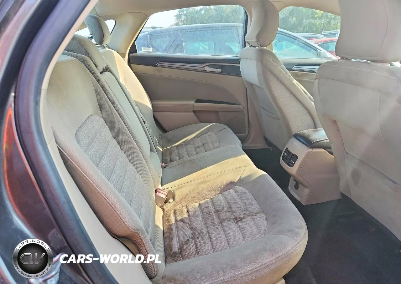 2018 Ford Fusion Se Hybrid VIN:3FA6P0LU7JR192805 - 10
