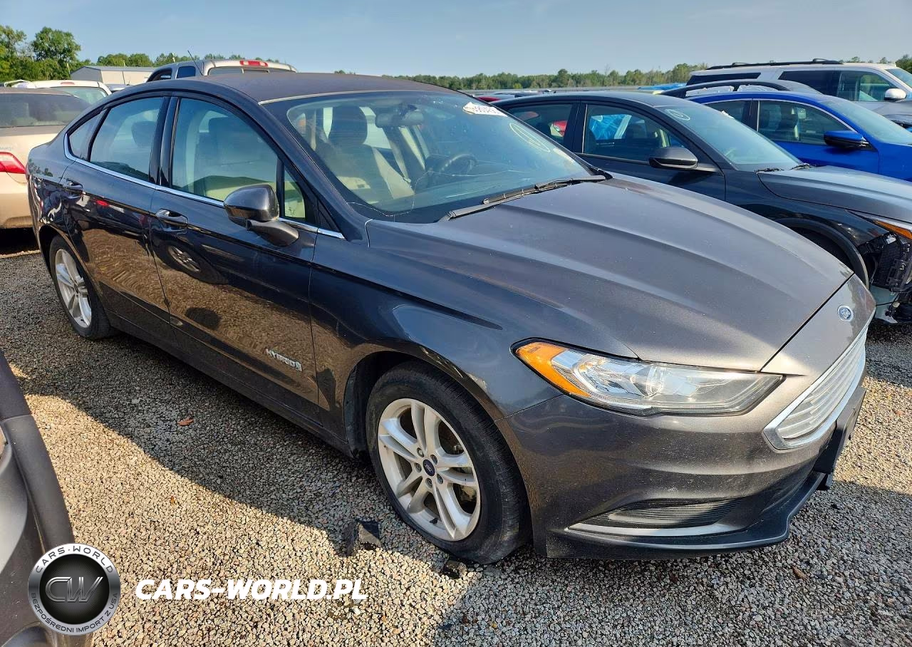 2018 Ford Fusion Se Hybrid VIN:3FA6P0LU7JR192805 - 4