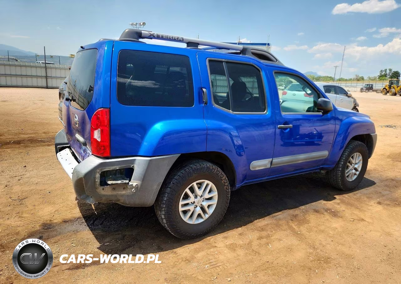 2015 Nissan Xterra S VIN:5N1AN0NW2FN651284 - 3