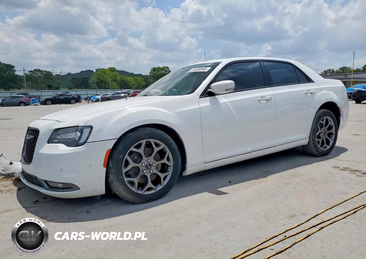 2015 Chrysler 300 S VIN:2C3CCAGG0FH905358 - 1