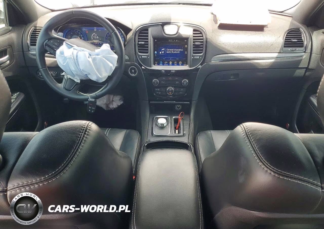2015 Chrysler 300 S VIN:2C3CCAGG0FH905358 - 8