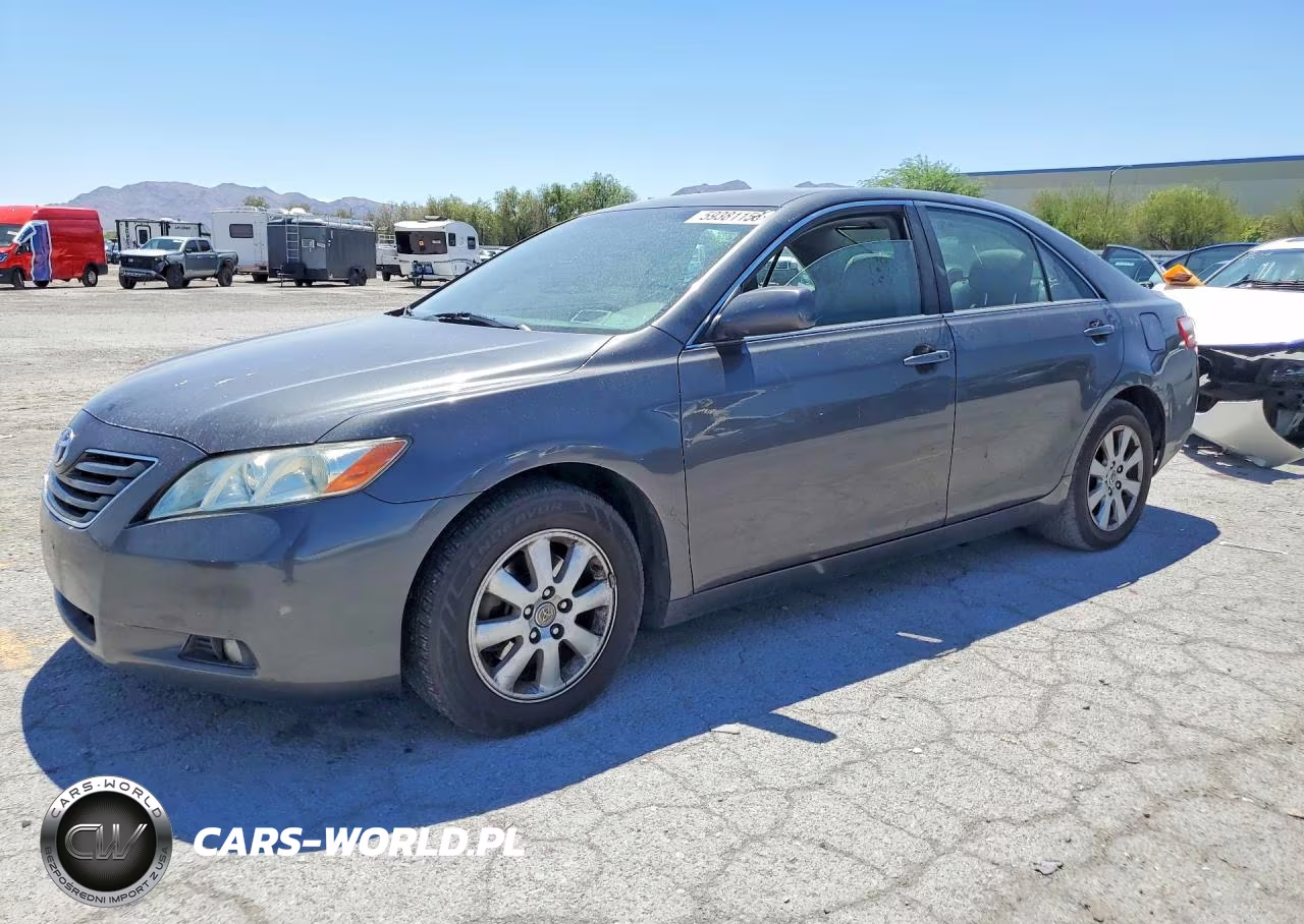 2008 Toyota Camry Le V6 – zdjęcie 1 z 12